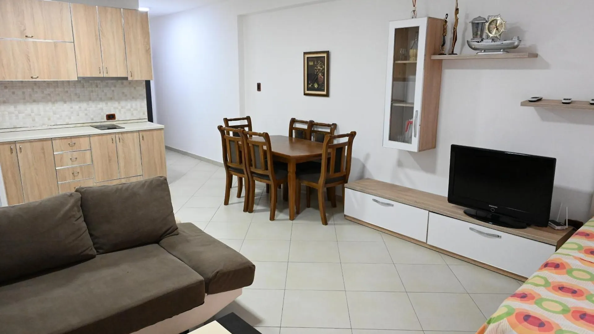 Seaside Apartments - Shëngjin