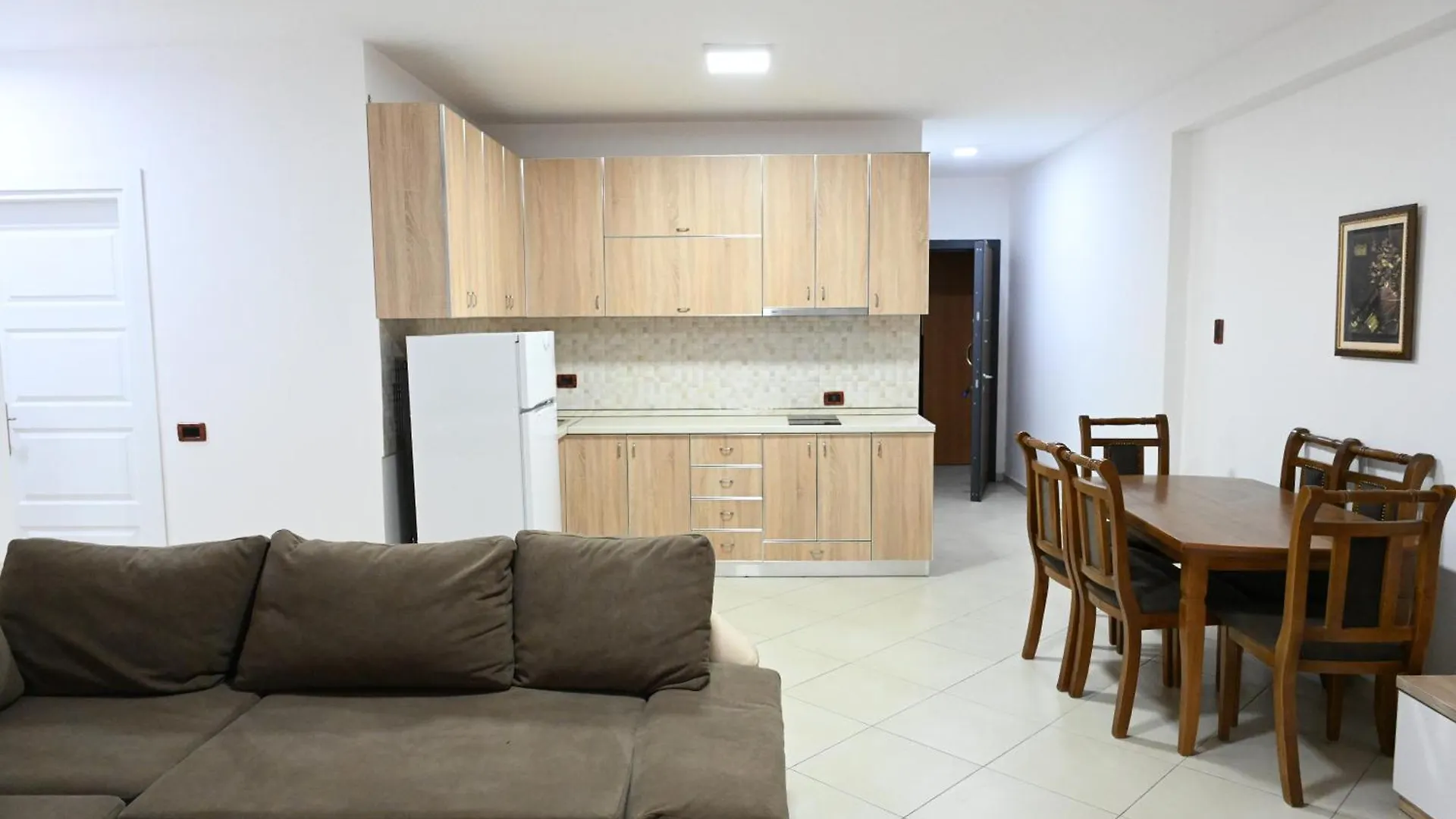 Seaside Apartments - Shëngjin