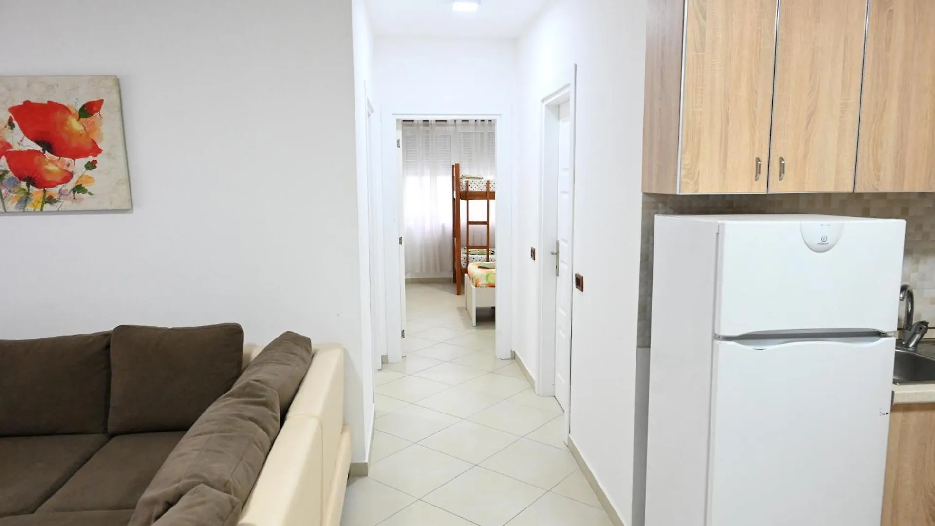 Seaside Apartments - Shëngjin