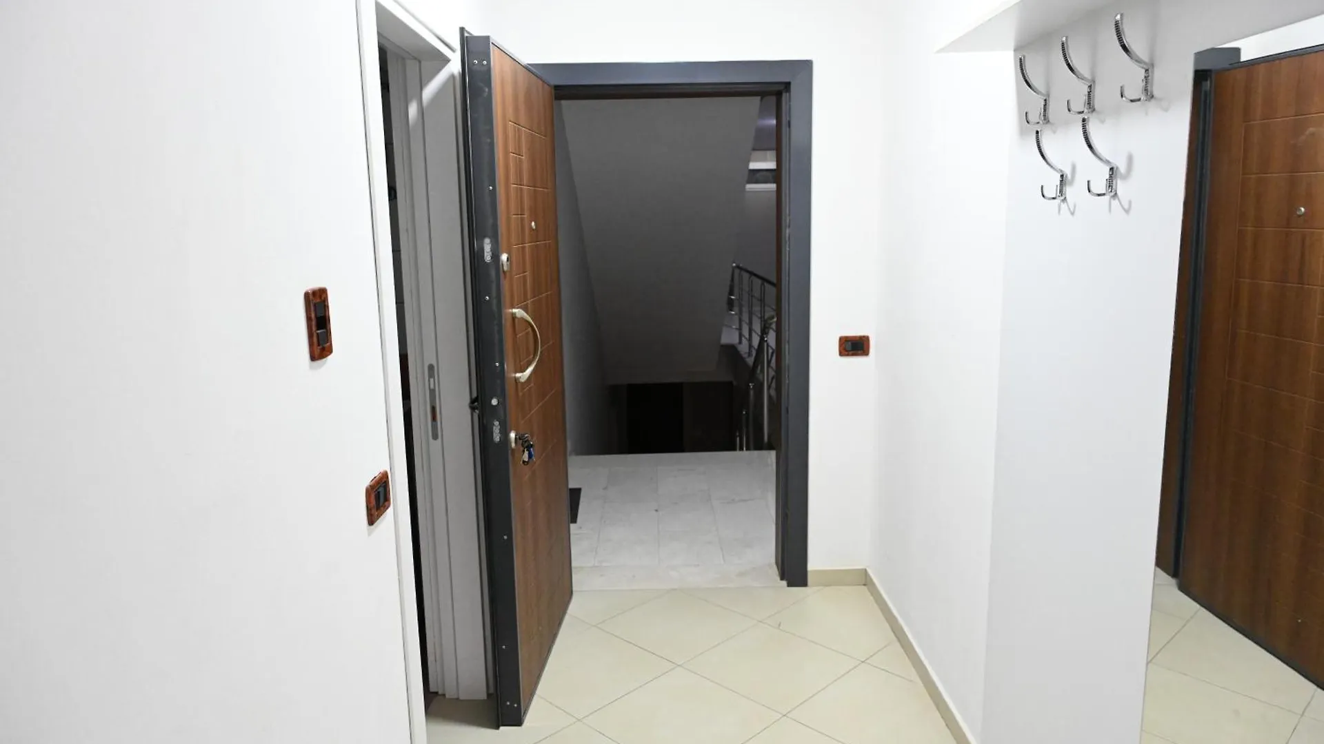 Seaside Apartments - Shëngjin